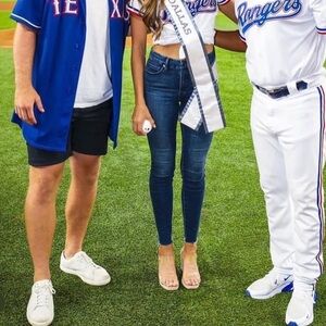 Good Legs High-Rise Skinny Jeans